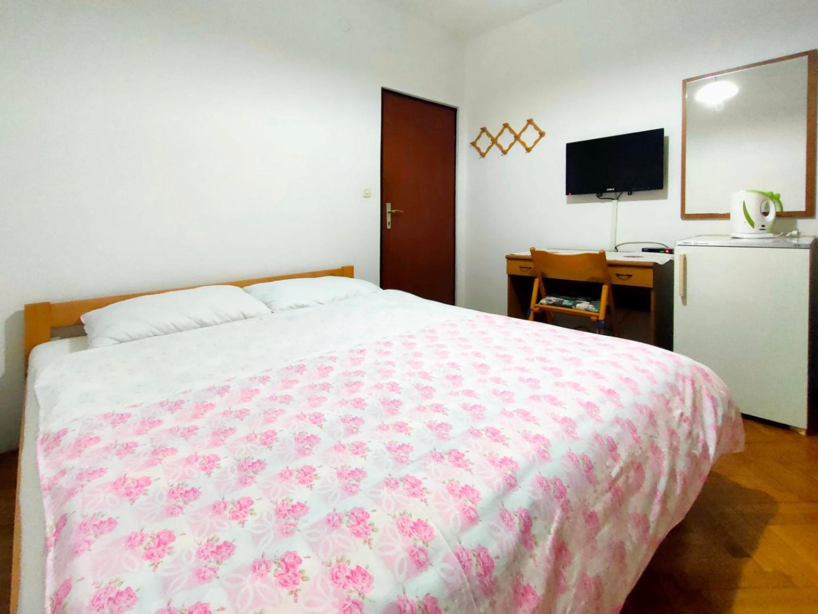 Apartments Zova ميدولين المظهر الخارجي الصورة